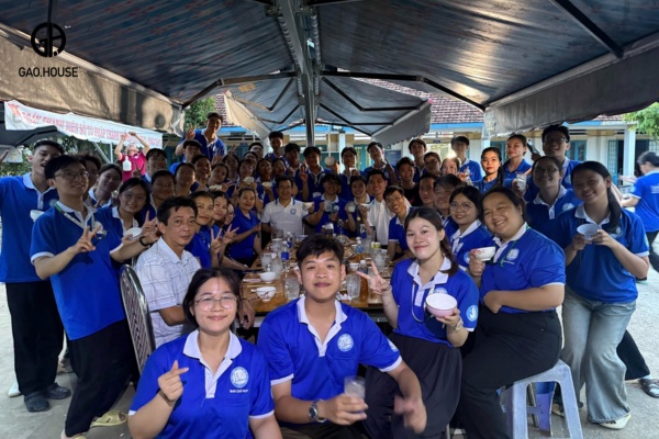 Quy định đồng phục thể dục ump