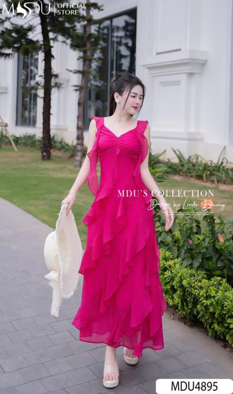Váy đồng phục đi chơi