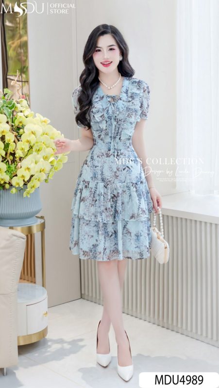 Váy đồng phục đi chơi