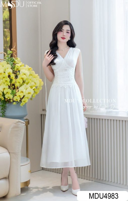 Váy đồng phục đi chơi
