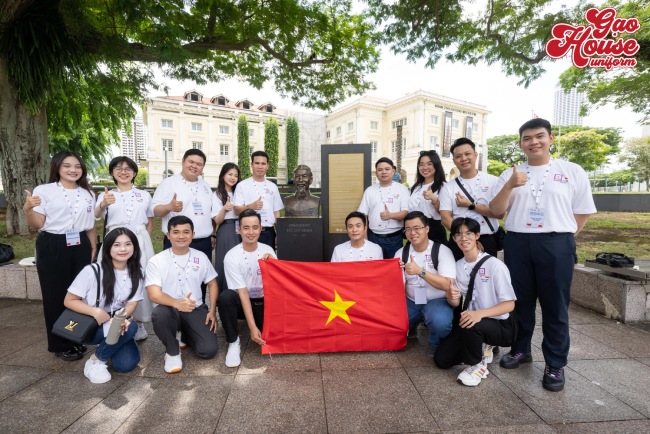 áo đồng phục học viện tài chính