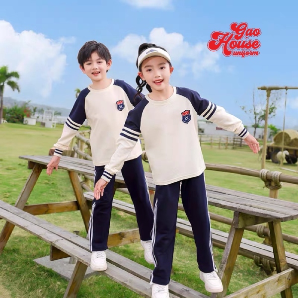 Áo học sinh ở Ninh Bình cổ tròn