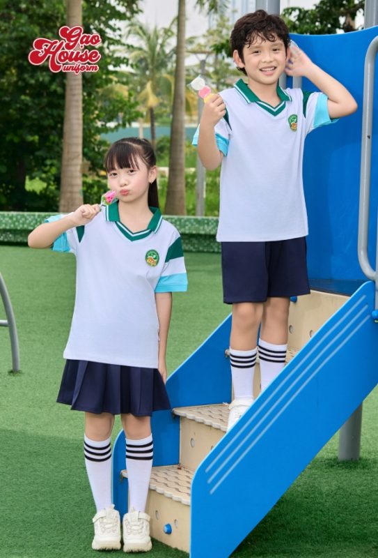 Đồng phục mầm non Hà Tĩnh cổ trụ V
