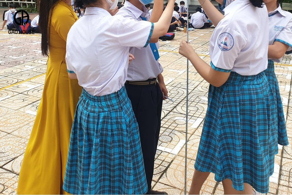 Đồng phục trường Lê Trọng Tấn