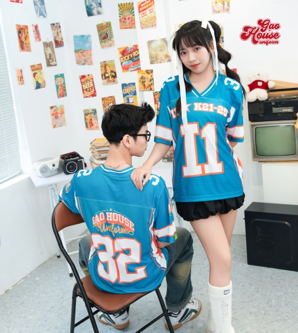 May áo lớp tại Hòa Bình