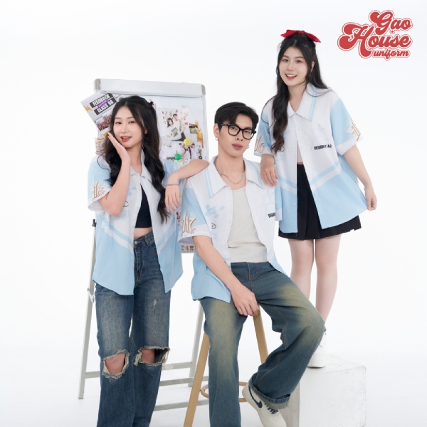 Áo lớp sơ mi Hậu Giang loang màu