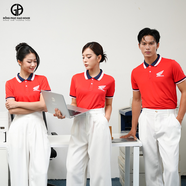đặt may đồng phục công ty màu đỏ