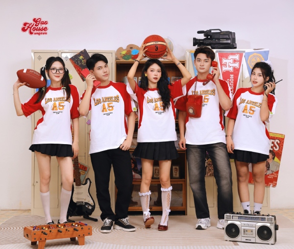 Đồng phục học sinh ở Nha Trang cổ tròn