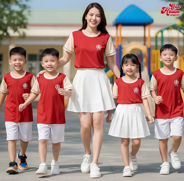 áo đồng phục mầm non màu đỏ