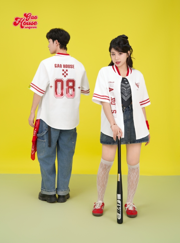 áo sơ mi lớp bomber màu trắng