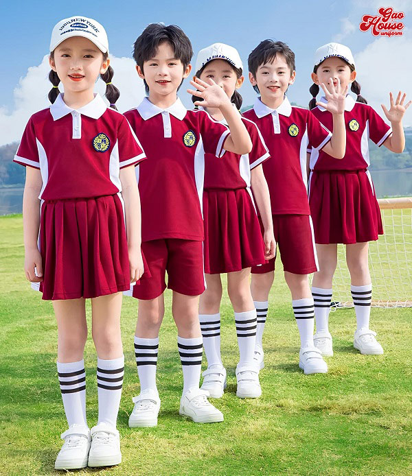 mẫu áo lớp màu đỏ đô