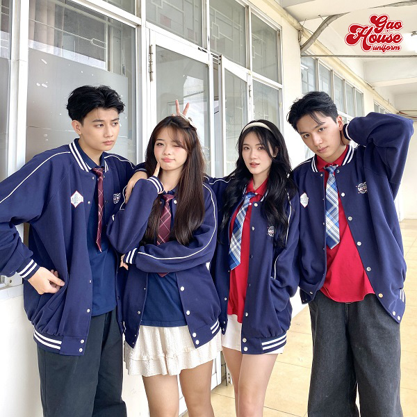 áo lớp bomber màu xanh phối sọc trắng