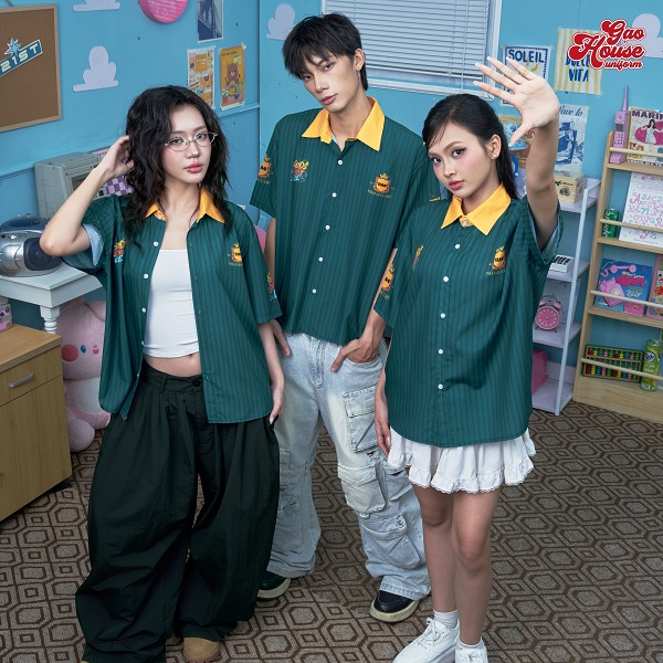 áo lớp màu xanh rêu