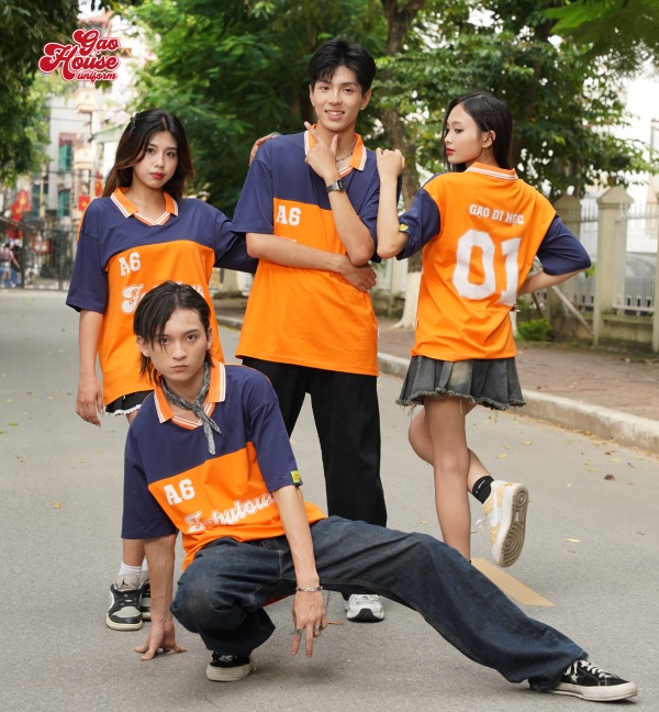 áo lớp màu xanh than phối cam