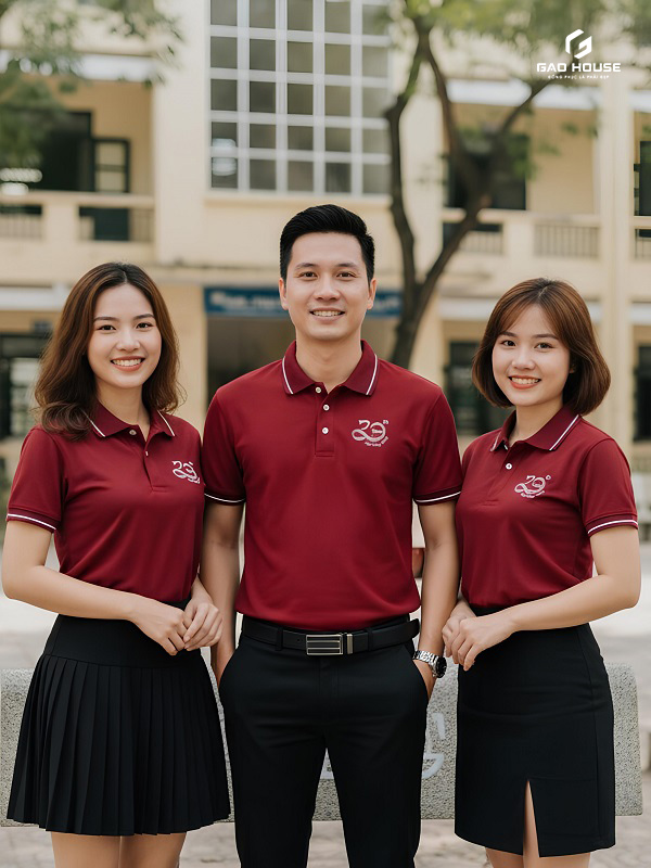 Thiết kế đồng phục họp lớp màu đỏ nhiệt huyết, năng động