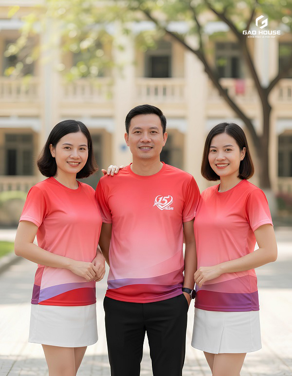 Áo cổ tròn không chỉ đẹp, trendy mà còn dễ phối đồ