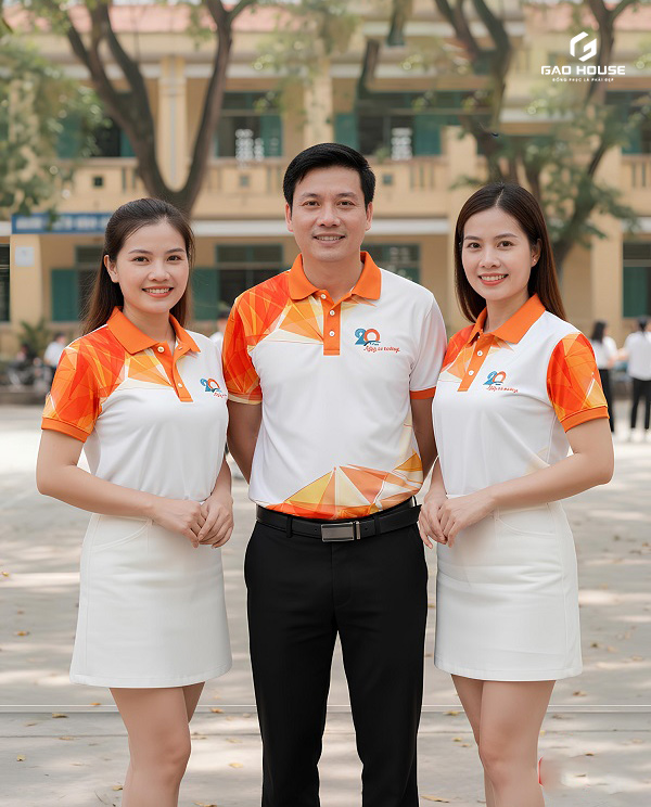 Tất cả ký ức đều được thể hiện trên những set áo họp lớp đẹp