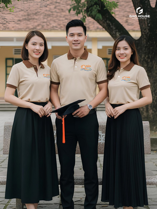 Khám phá mẫu thiết kế áo đồng phục họp lớp đẹp, thanh lịch và chỉn chủ