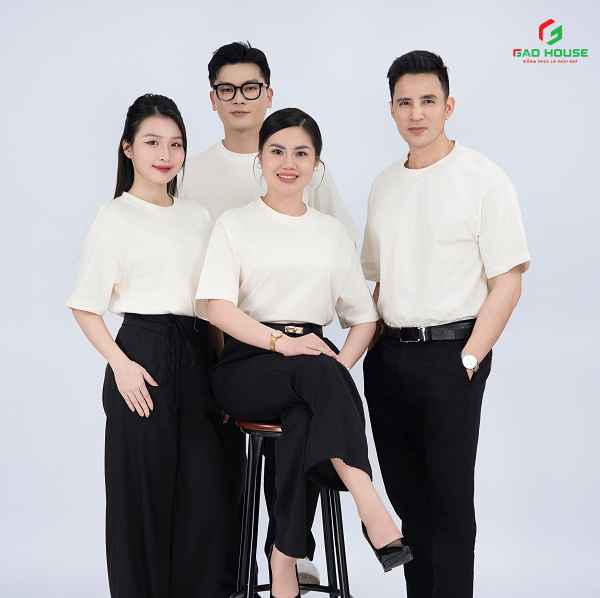 áo đồng phục doanh nghiệp cổ tròn tại quảng ninh