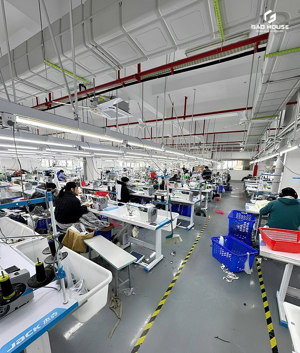 đặt áo đồng phục doanh nghiệp tại quảng ninh
