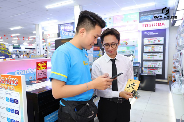 đồng phục quản lý điện máy xanh nam 