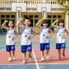 quần áo mầm non thể thao màu trắng phối xanh dương