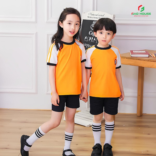 Áo thun đồng phục mầm non màu cam cổ tròn