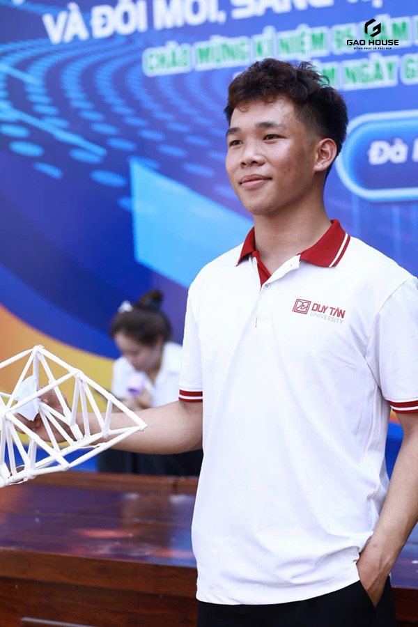 mẫu áo đồng phục polo trường đại học duy tân
