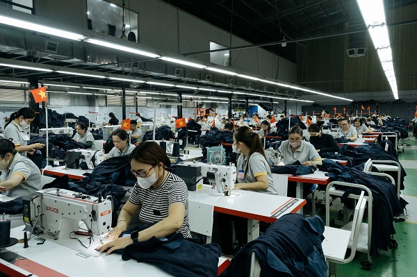 xưởng may đồng phục doanh nghiệp tại quảng bình