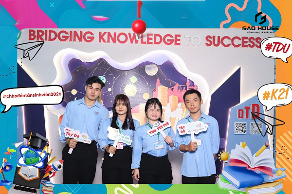 Áo sơ mi đồng phục TDU