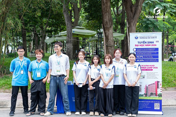 đồng phục vnu hcm