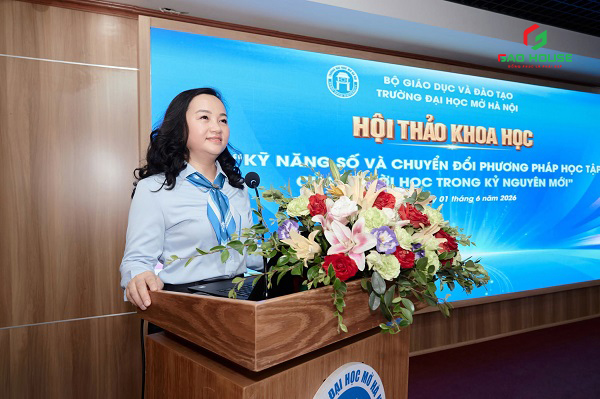 phụ kiện đại học mở hà nội 